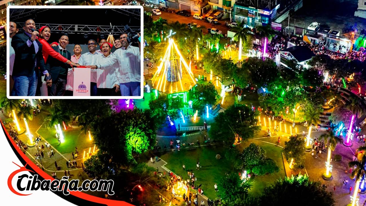 Ayuntamiento y PROPEEP dan la bienvenida oficial a la Navidad con encendido de luces en Palacio Municipal y parque Duarte SFM 🎄✨